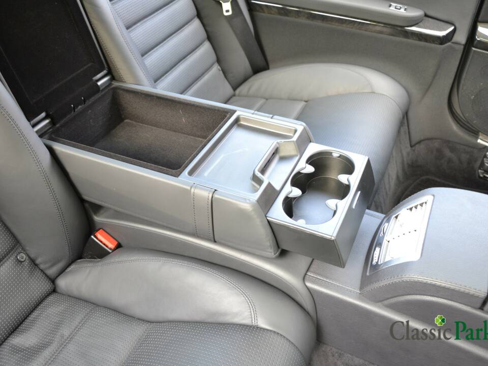 Immagine 31/50 di Mercedes-Benz CL 63 AMG (2007)
