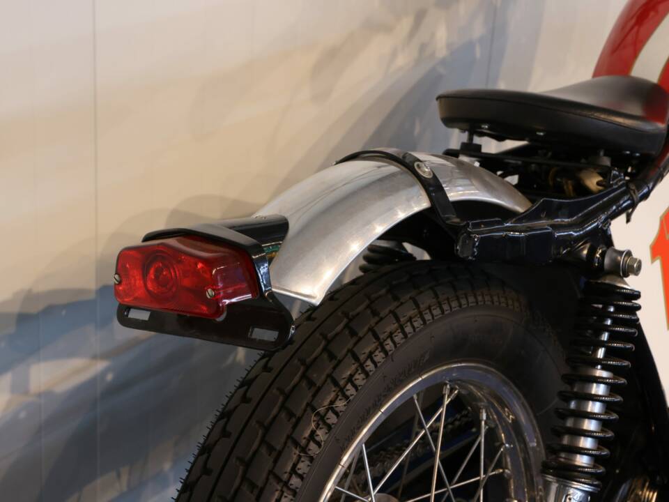 Image 4/30 of Yamaha SR500 (1981)