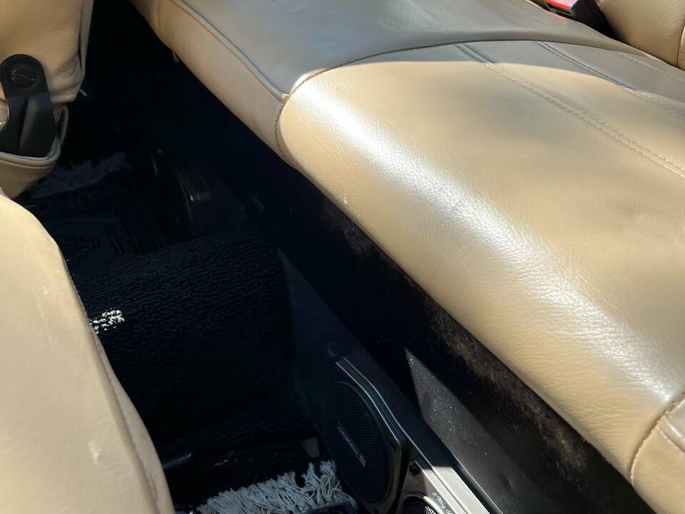 Bild 15/21 von Volkswagen Käfer 1303 LS (1976)