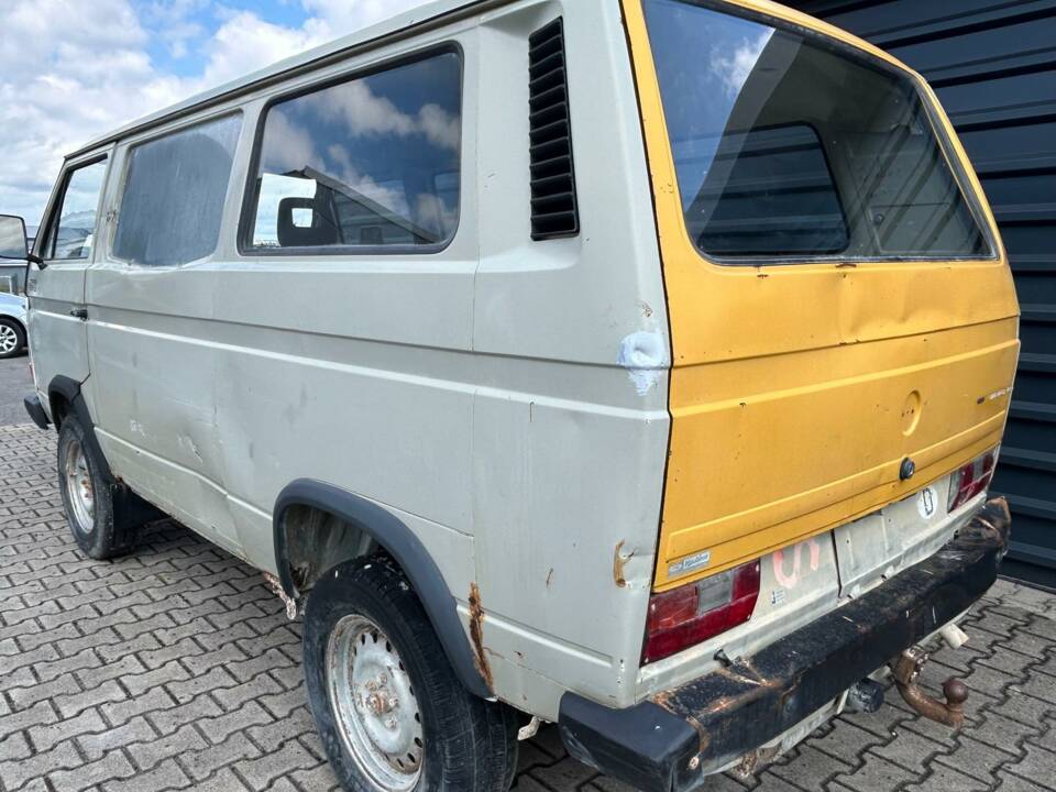 Bild 28/50 von Volkswagen T3 Kombi D Syncro 1.6 (1991)