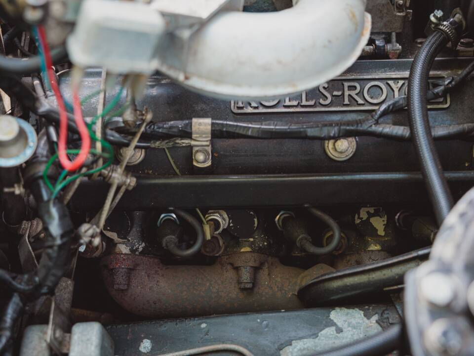 Image 14/42 of Rolls-Royce Silver Shadow II (1977)