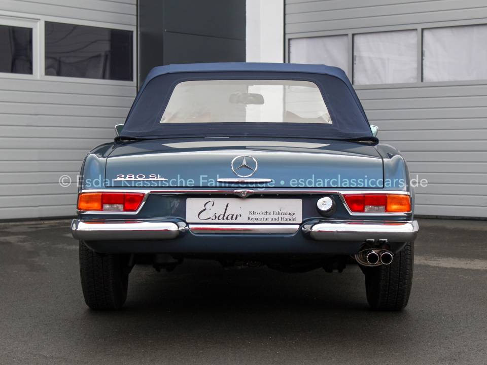 Image 25/41 of Mercedes-Benz 280 SL (1969)