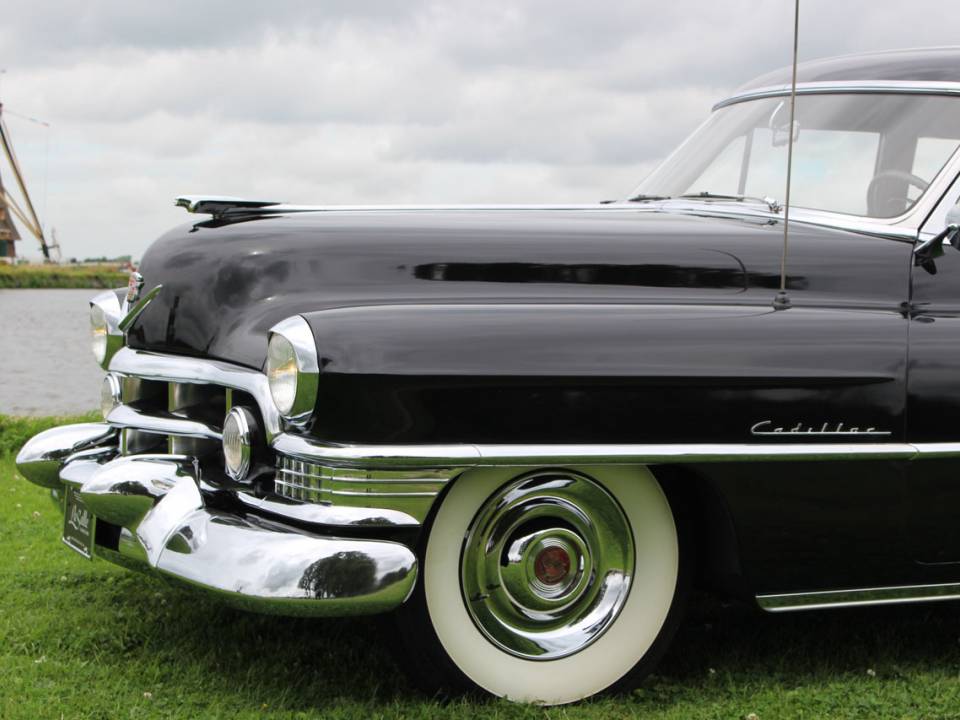 Image 20/23 of Cadillac 60 Special Fleetwood (1951)