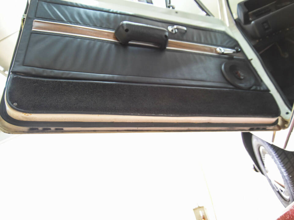 Image 49/50 of Opel Olympia 1700 S (1968)