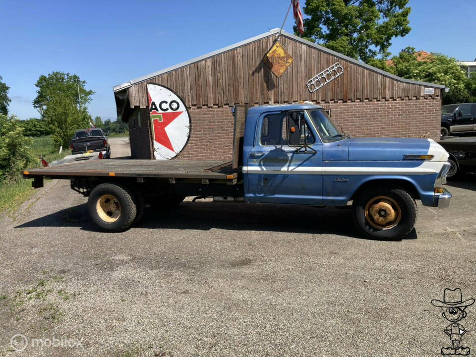 Image 4/27 of Ford F-350 (1971)