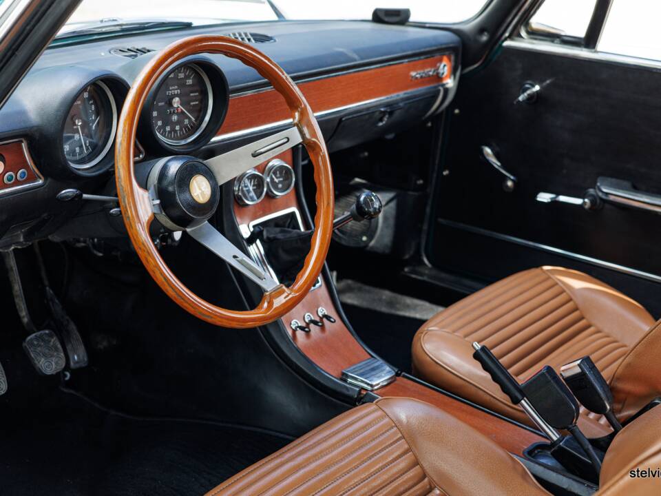 Bild 28/39 von Alfa Romeo 1750 GT Veloce (1971)