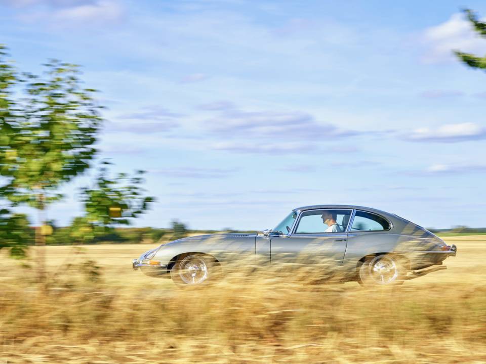 Bild 1/12 von Jaguar Type E 4.2 (1966)