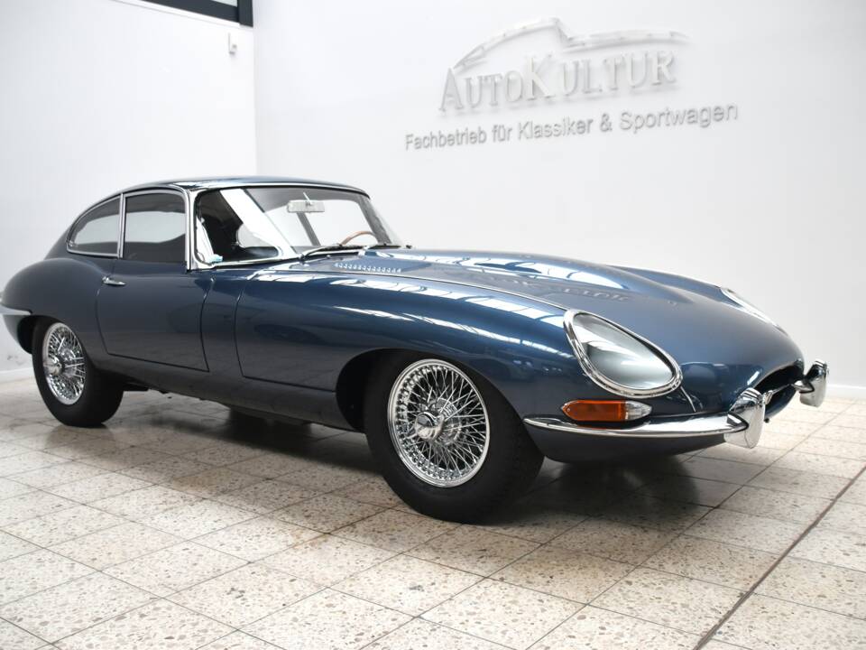 Bild 1/55 von Jaguar E-Type 4.2 (1967)