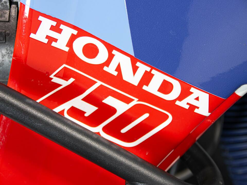 Image 50/50 of Honda DUMMY (1990)