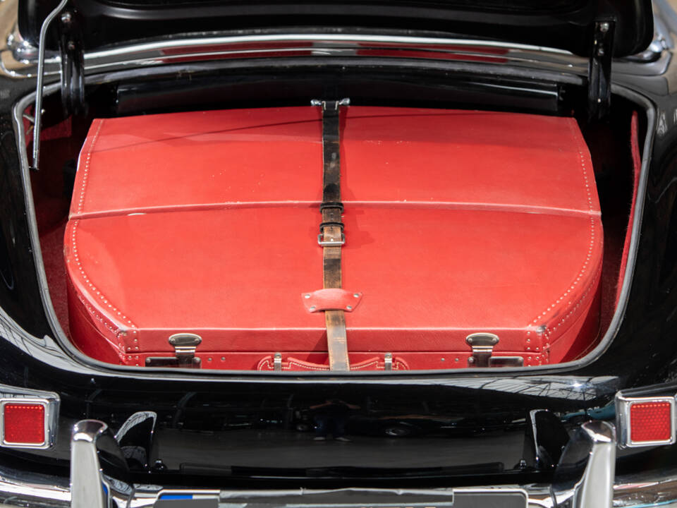 Imagen 15/21 de Mercedes-Benz 300 SL Roadster (1959)