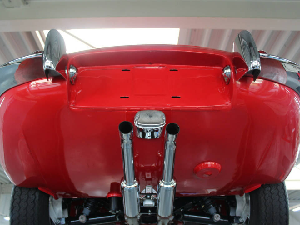 Image 43/50 of Jaguar E-Type 3.8 (1963)