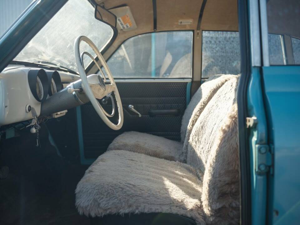 Image 10/15 of Wartburg 311/0 Standardlimousine (1959)