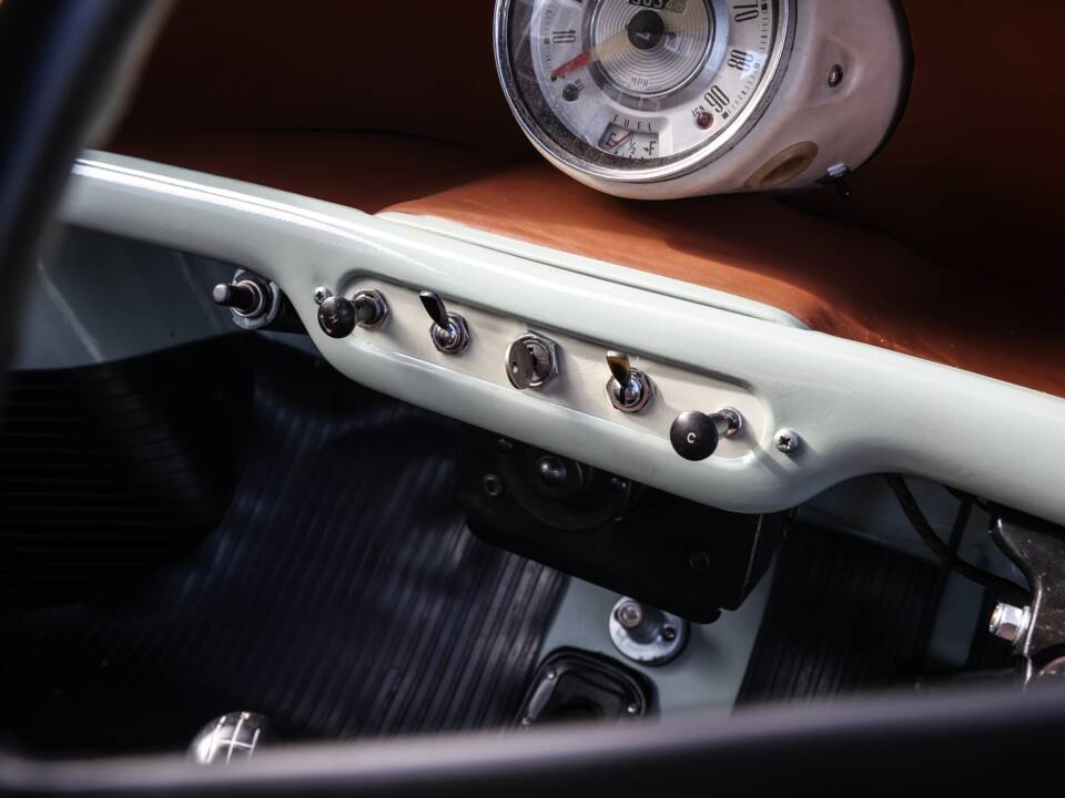 Bild 26/34 von Morris Mini Pickup (1962)