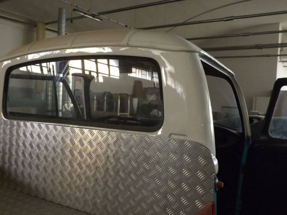 Bild 39/43 von Volkswagen T2a Pritsche (1969)