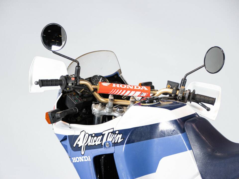 Bild 14/50 von Honda DUMMY (1989)