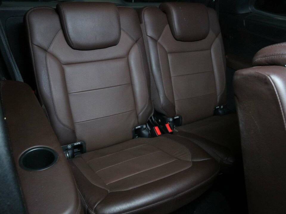 Bild 42/50 von Mercedes-Benz GL 350 BlueTEC 4MATIC (2016)