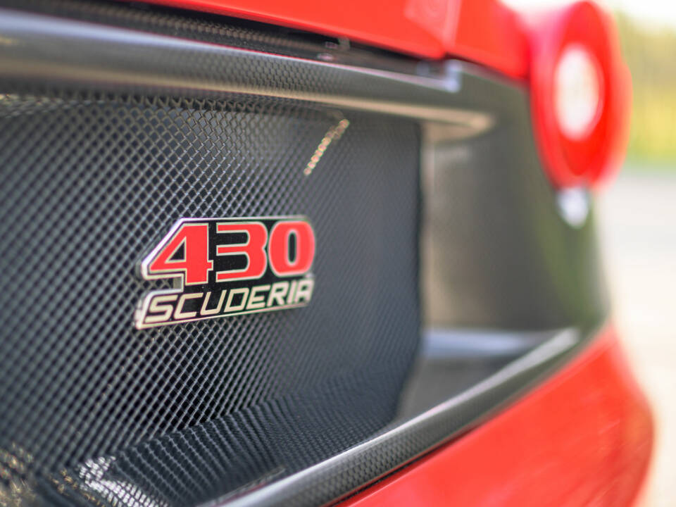 Bild 18/57 von Ferrari F 430 Scuderia (2009)