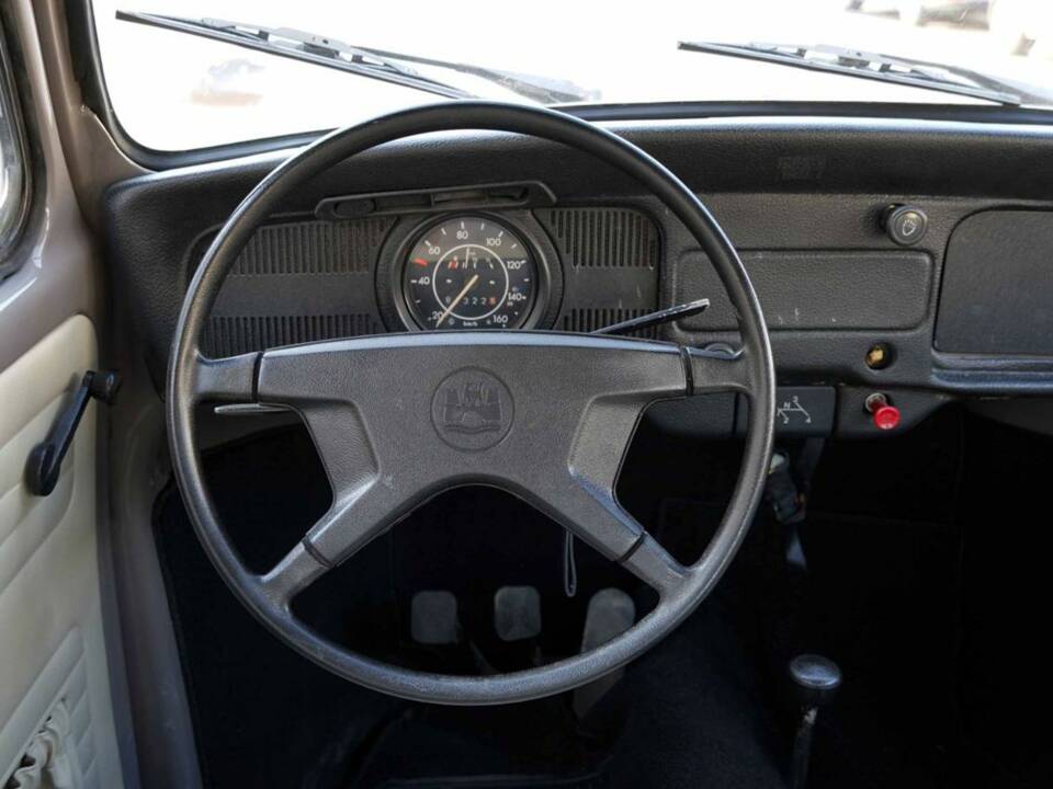 Bild 18/19 von Volkswagen Beetle 1200 L (1980)