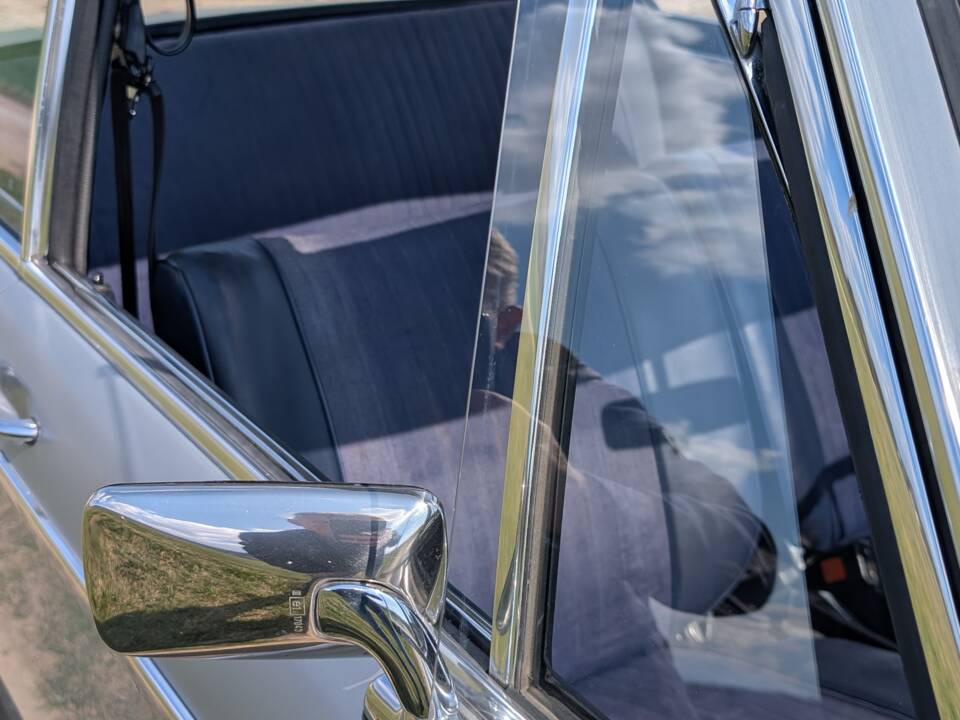 Image 27/41 of BMW 2002 (1968)
