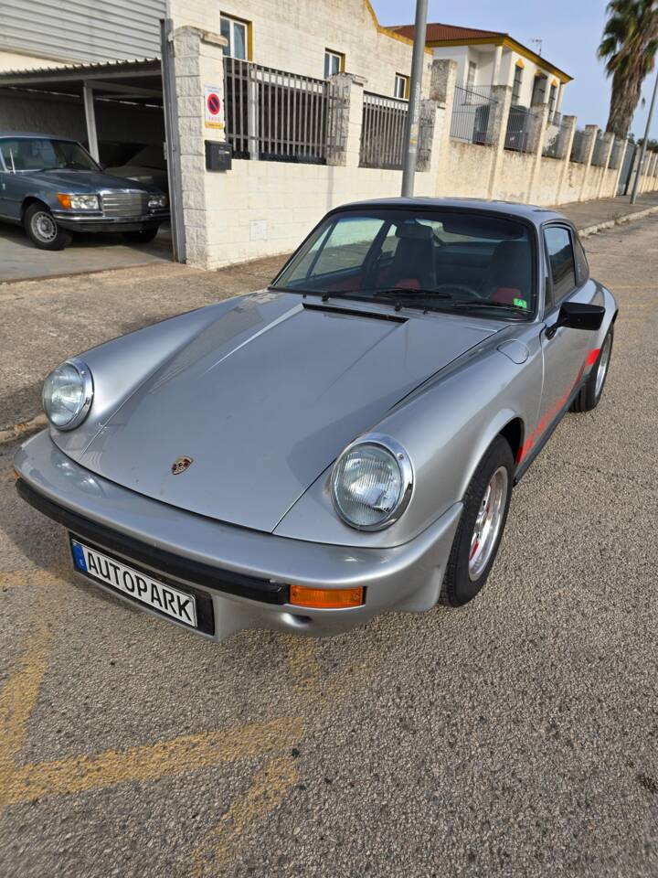 Image 7/88 of Porsche 911 Carrera 2.7 (US) (1974)