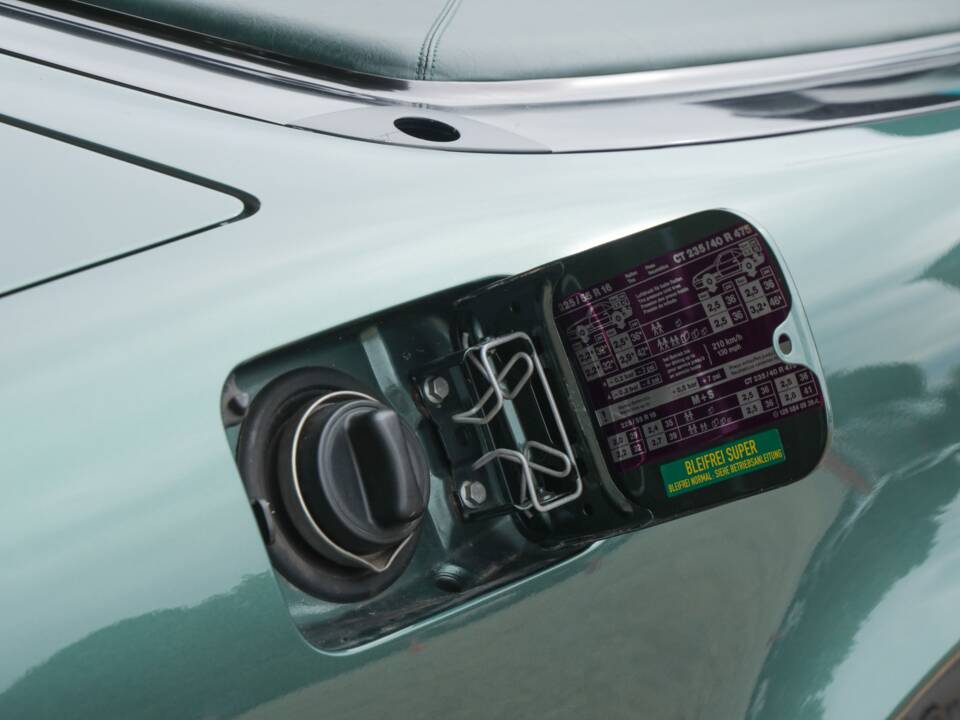 Afbeelding 30/50 van Mercedes-Benz 300 SL-24 (1992)