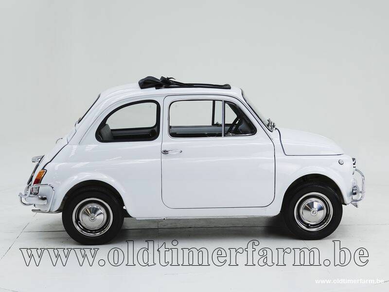 Image 9/15 of FIAT 500 L (1968)