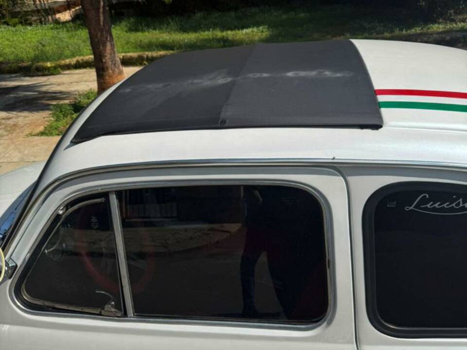 Image 21/21 of FIAT 500 L (1969)