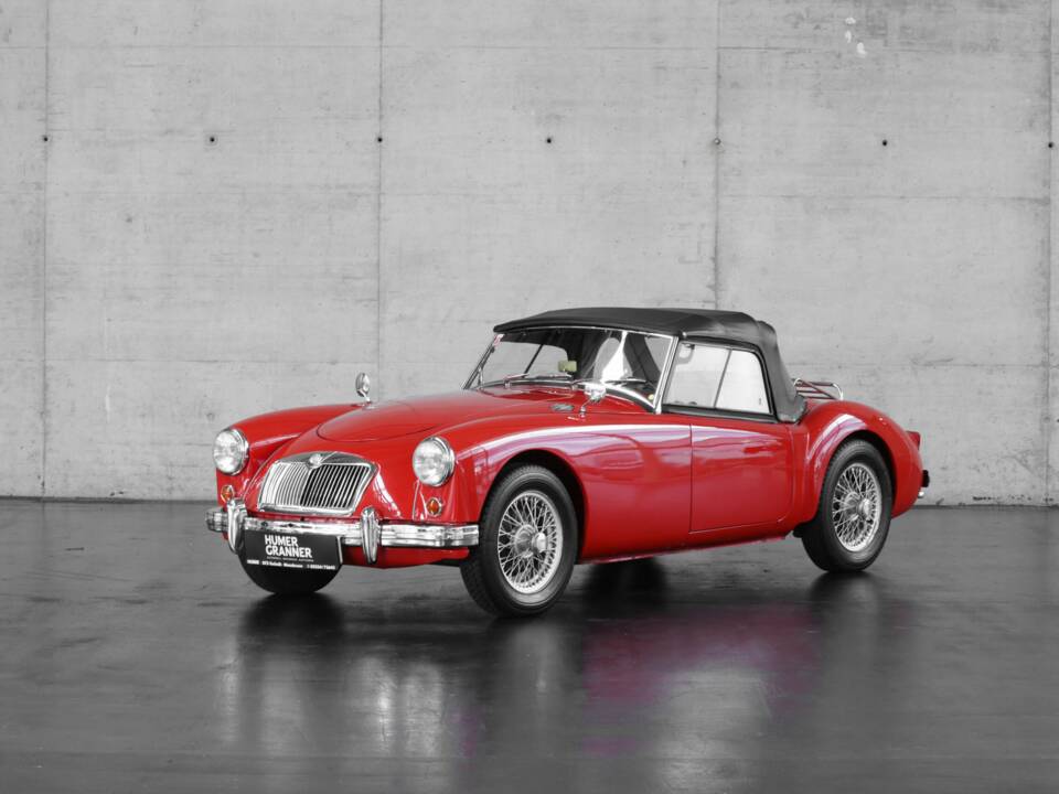 Imagen 2/45 de MG MGA 1500 (1957)