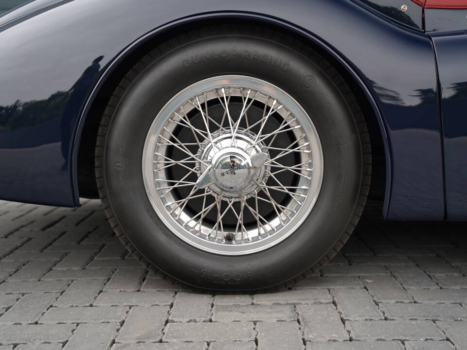 Bild 44/50 von Jaguar XK 120 SE OTS (1954)