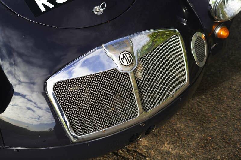 Image 15/35 de MG MGA 1850 (1958)