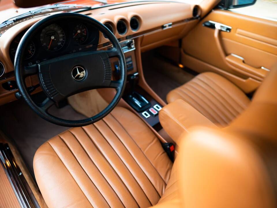 Afbeelding 12/24 van Mercedes-Benz 450 SL (1979)