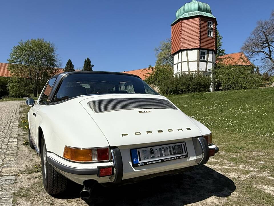 Afbeelding 10/49 van Porsche 911 2.2 T (1969)