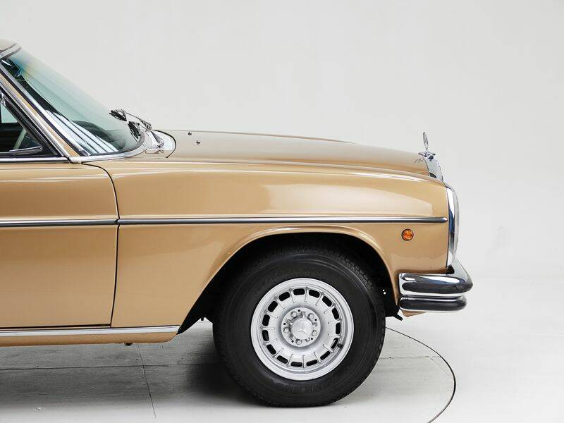 Imagen 7/15 de Mercedes-Benz 250 CE (1969)