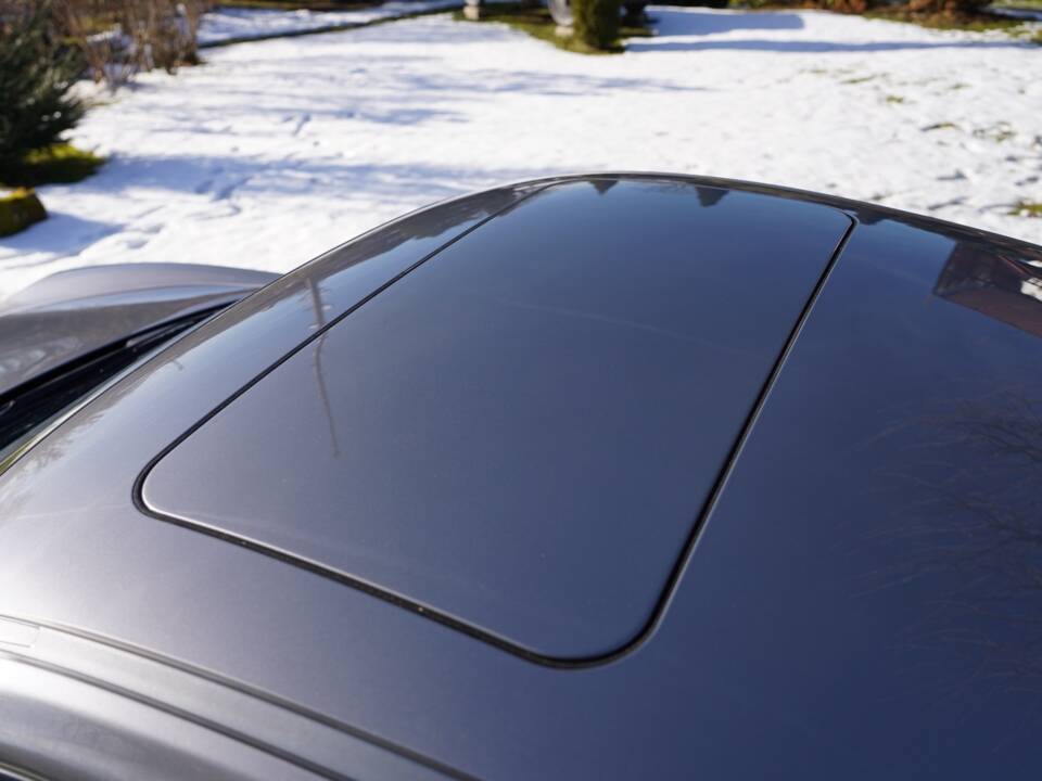 Immagine 13/18 di Porsche 911 Turbo (2001)