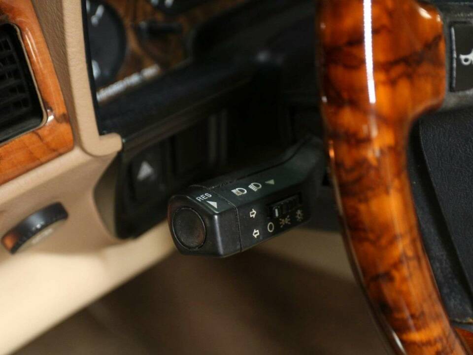 Image 20/49 de Jaguar XJS 4.0 (1995)