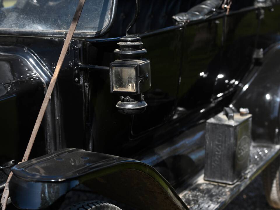 Bild 11/20 von Ford Model T Touring (1914)
