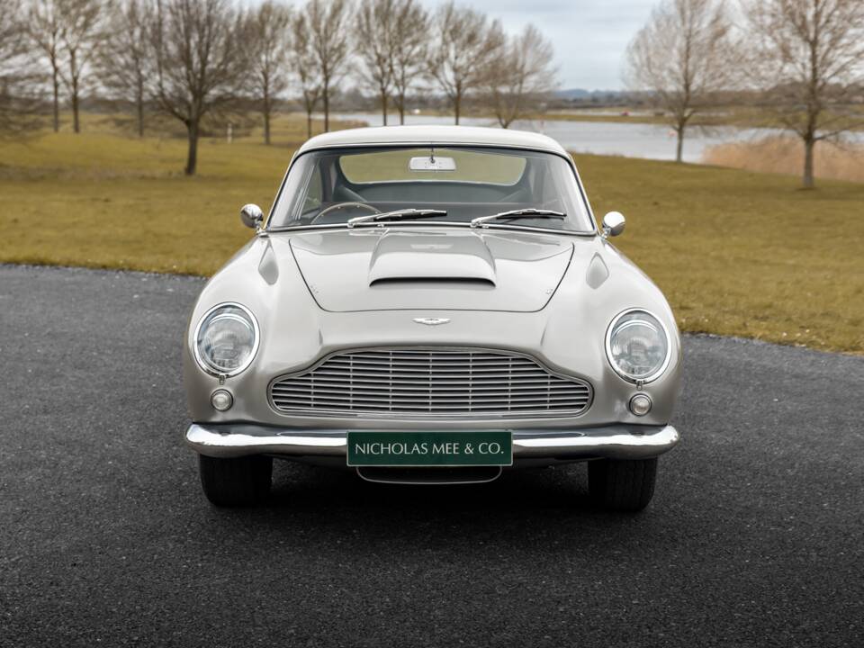 Bild 17/39 von Aston Martin DB 5 Vantage (1964)
