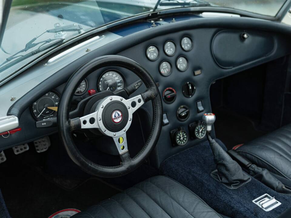 Image 35/50 of AC Cobra Mk IV (1987)