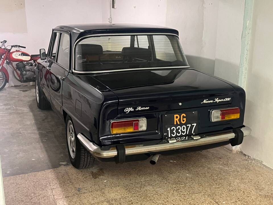 Image 1/11 of Alfa Romeo Giulia Nuova Super 1300 (1977)