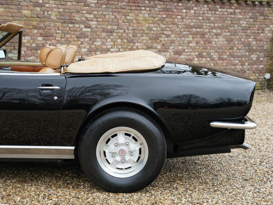 Imagen 40/50 de Aston Martin V8 Volante (1982)