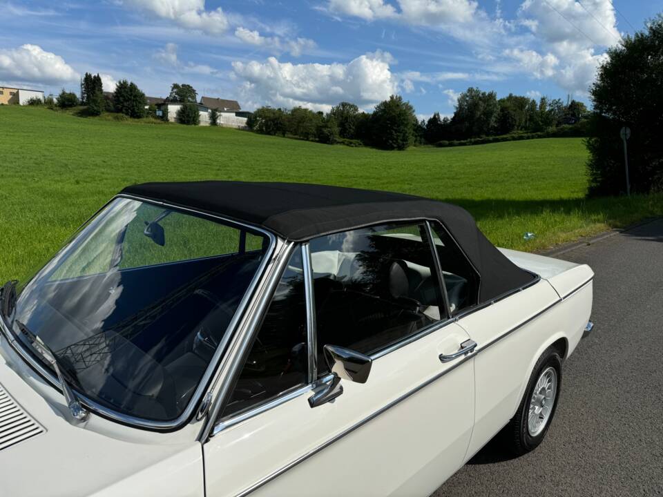 Image 10/19 of BMW 1600 Convertible (1971)