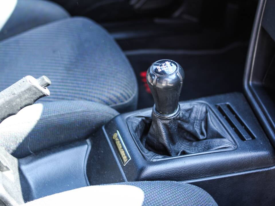 Image 14/31 of Volkswagen Corrado VR6 2.8 (1992)
