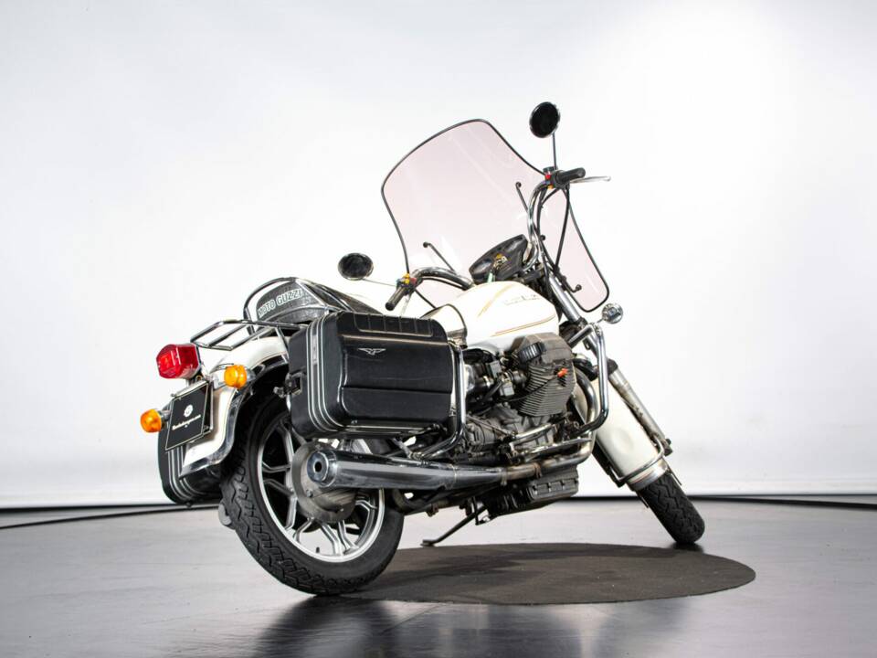 Bild 4/44 von Moto Guzzi California II (1983)