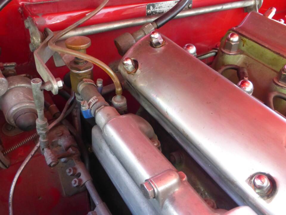 Image 124/174 of Jaguar XK 150 3.4 S OTS (1958)