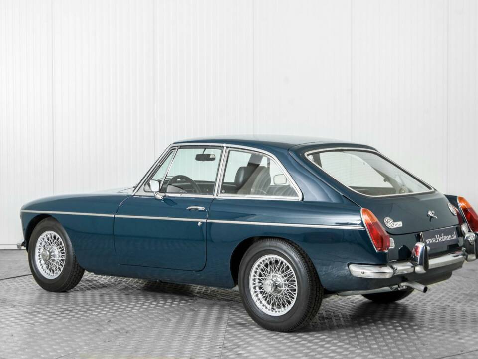 Bild 6/50 von MG MGB GT (1972)