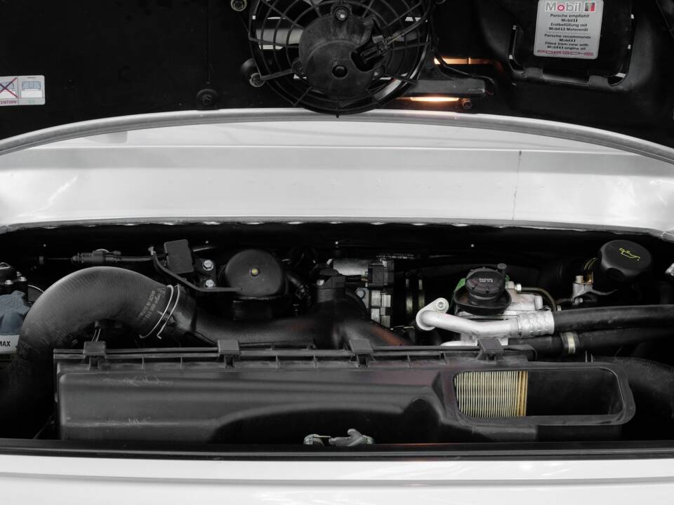 Image 33/49 of Porsche 911 Turbo (2002)