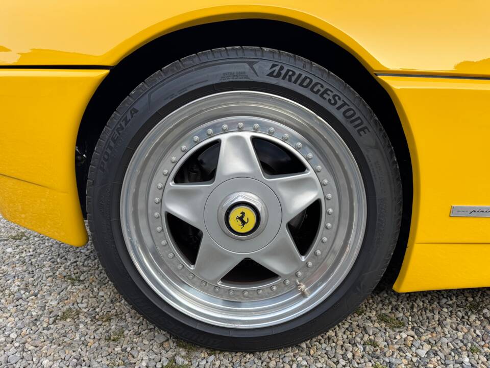 Bild 56/82 von Ferrari 348 TS (1990)