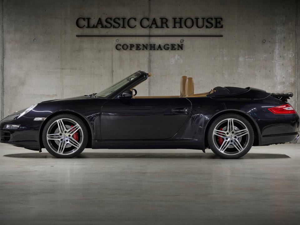 Bild 3/78 von Porsche 911 Carrera 4S (2006)