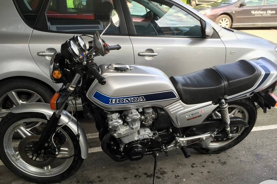 Immagine 3/5 di Honda CB 900 F Bol d'Or (1979)