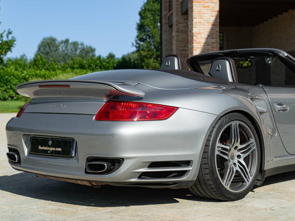 Image 11/50 of Porsche 911 Turbo (2008)